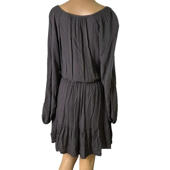 Old Navy Grey dress, NWT,women Small. smocked, tiered ,frill,office ,event - Picture 4 of 8